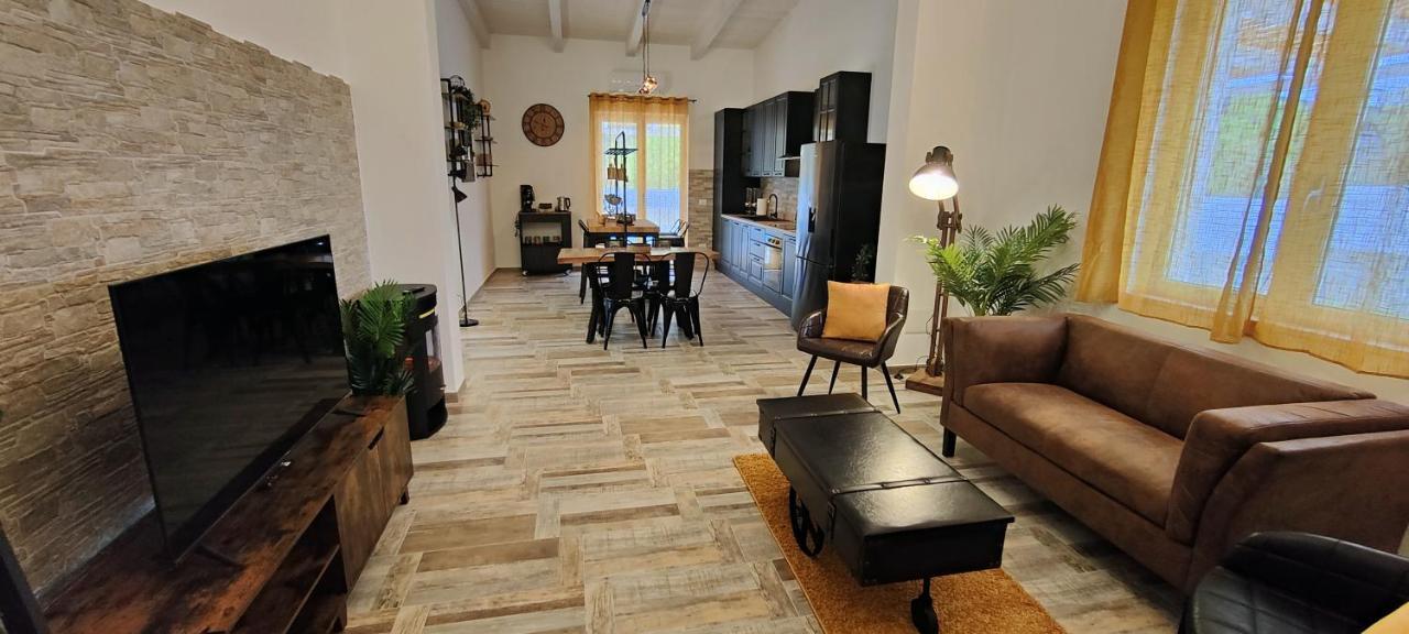 Janus Casa Nel Verde - Relax Pool & Spa Giano Vetusto 외부 사진